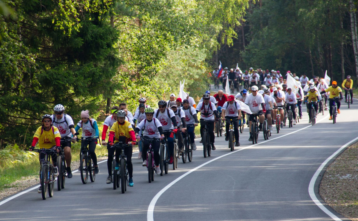 Около 300 человек приняли участие в XVI Открытом велопробеге «Дорога Минина»