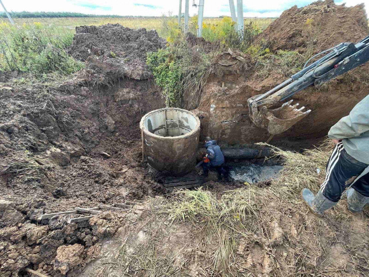 Коммунальную аварию в Новинках ликвидируют к ночи