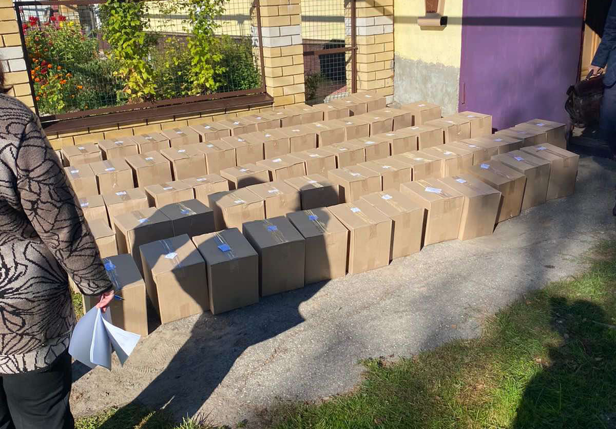 Более 3000 бутылок немаркированного алкоголя изъяли у двух жителей Бо-городского округа