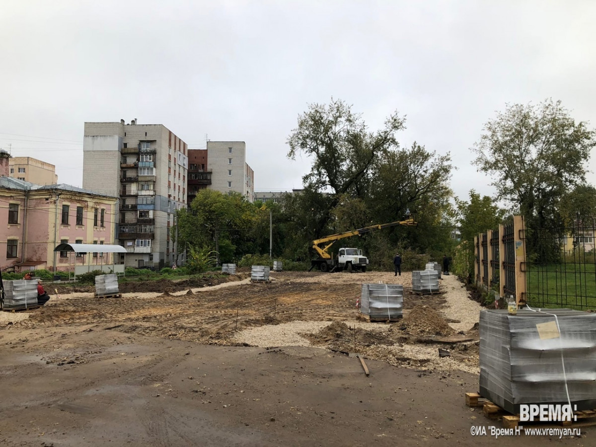 Новую парковку начали строить в Ленинском районе