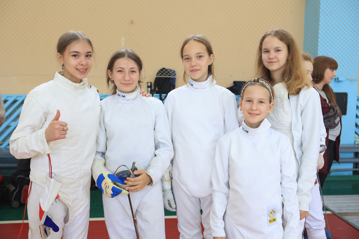 Дзержинская команда победила на Всероссийском турнире по фехтованию