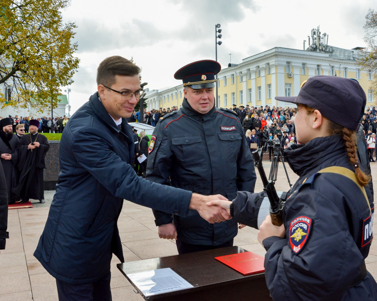 Шалабаев поздравил курсантов-первокурсников с присягой