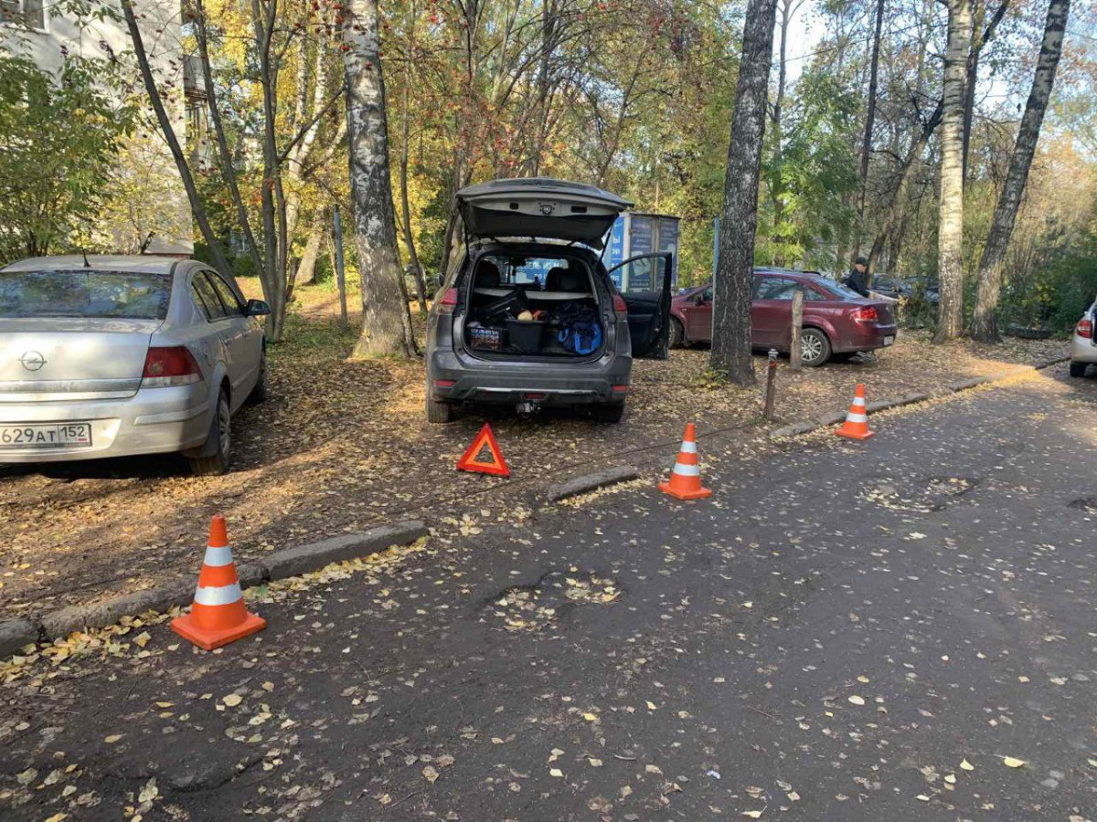 7-летняя девочка сбита иномаркой во дворе в Нижнем Новгороде