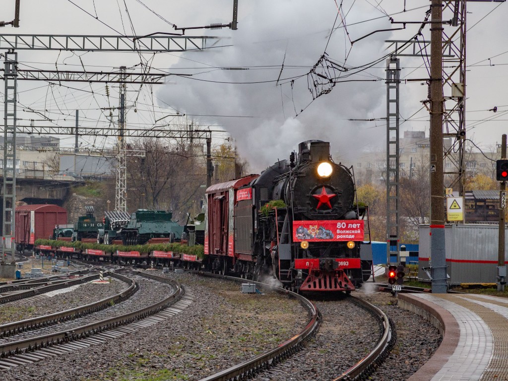 Поезд Победы отправился из Нижнего Новгорода в честь 80-летия Волжской рокады