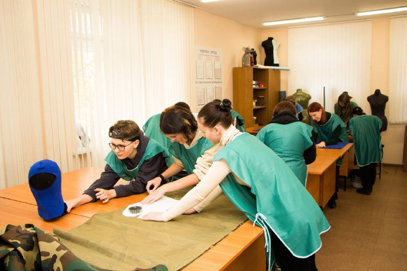 Нижегородские студенты шьют толстовки и спальные мешки для военнослужащих