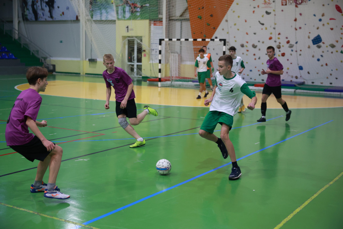 Восьмой футбольный турнир «Оранжевая бутса» прошел в Дзержинске