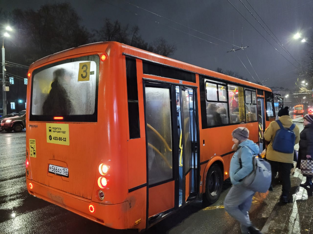 Автобусы четырех нижегородских маршрутов ездят переполненными