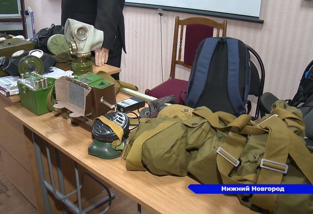 Более 100 человек проходят курсы НВП на базе нижегородского отделения ДОСААФ