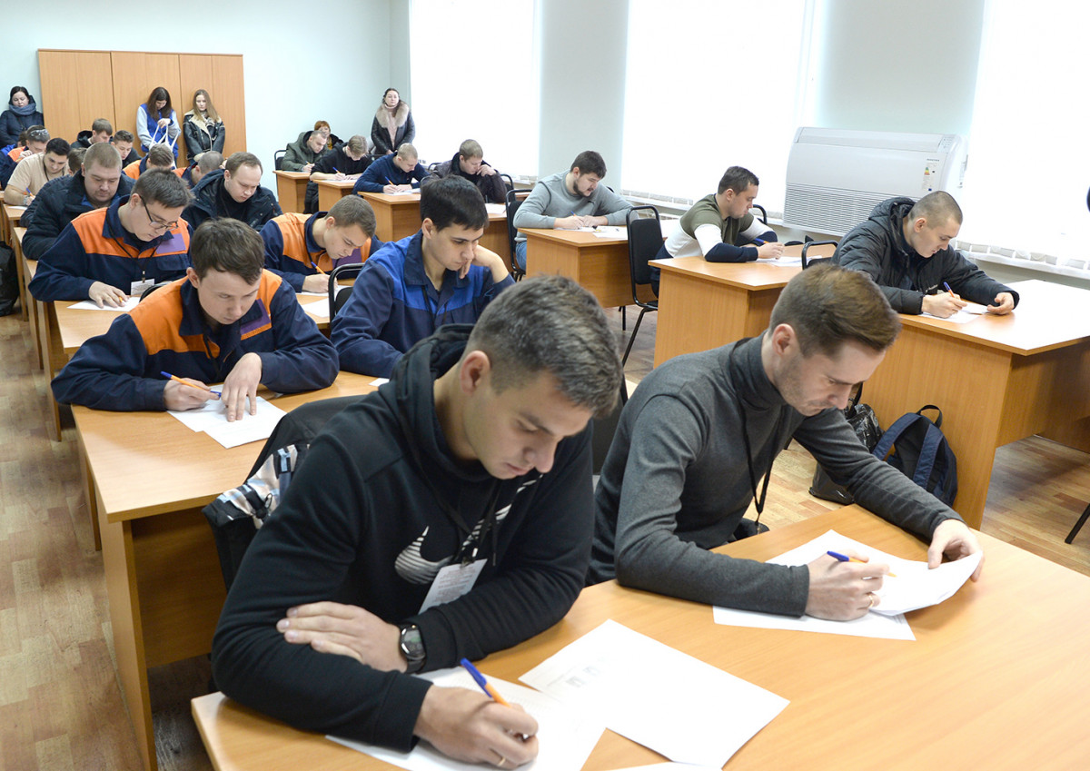 Молодость и профессионализм