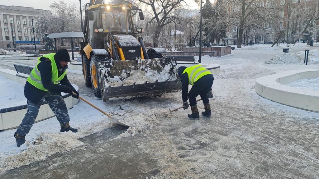Более 100 тысяч кубометров снега вывезено в Нижнем Новгороде за 10 дней