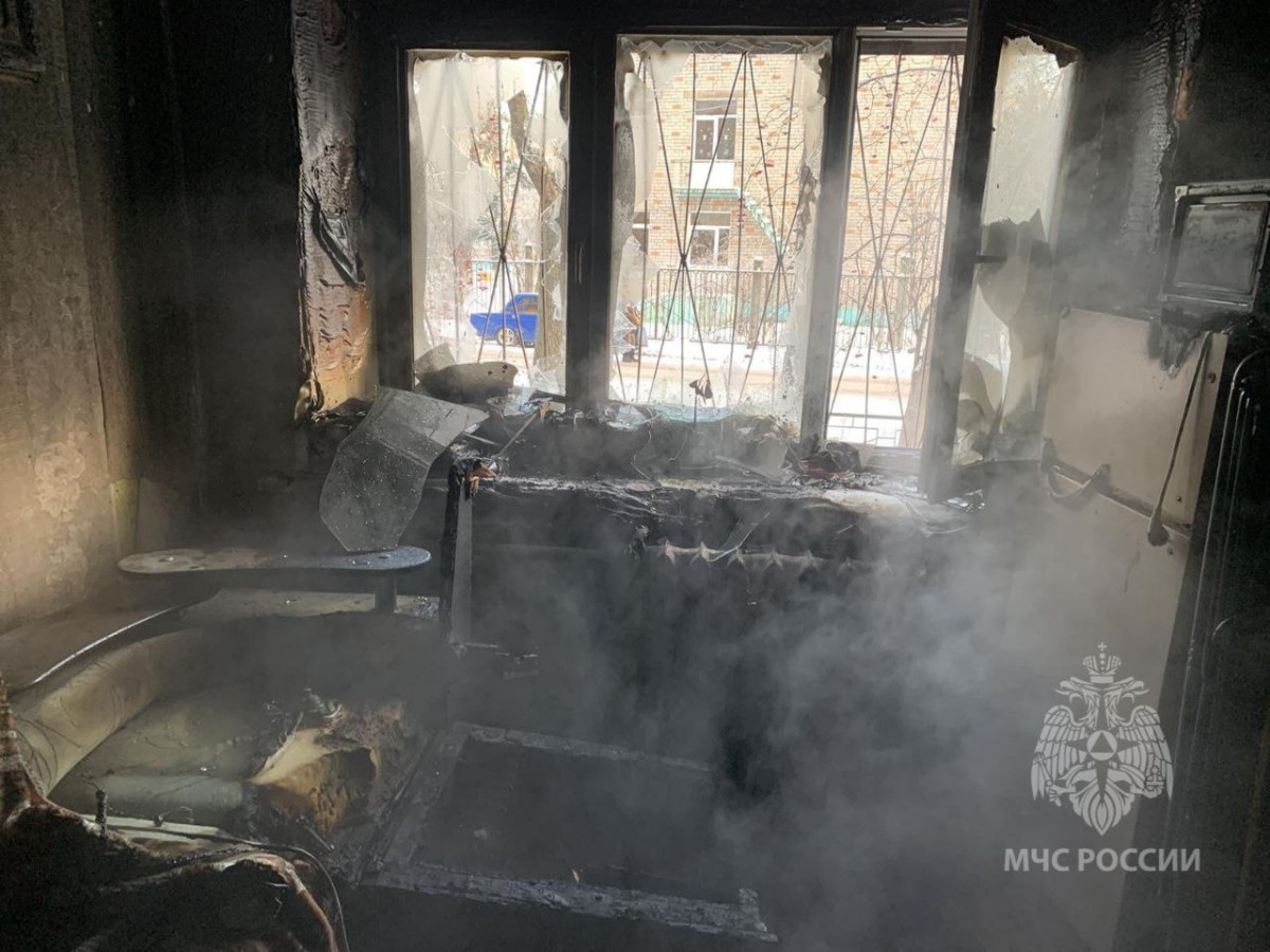 Мужчина погиб на пожаре в доме на Чаадаева в Нижнем Новгороде