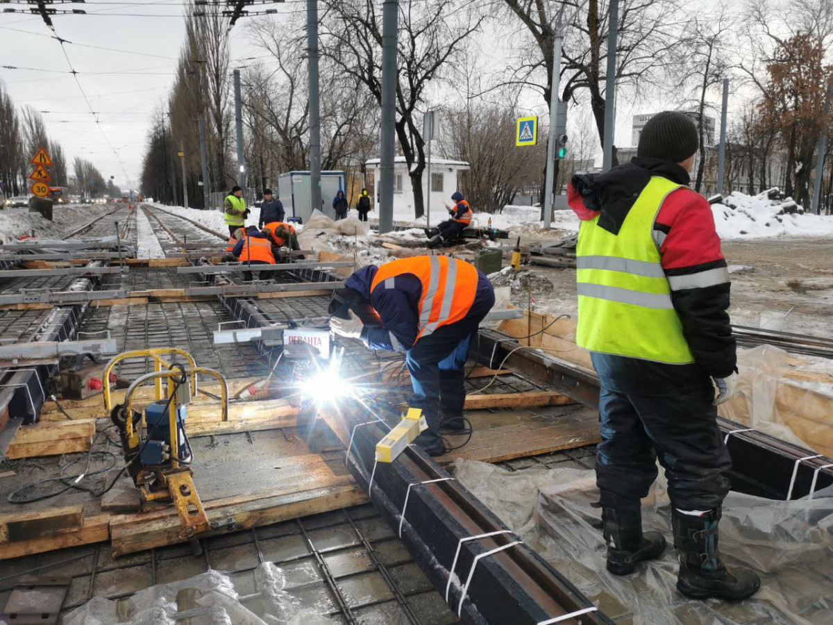 Для замены трамвайных путей в Нижнем Новгороде закроют участок улицы Страж Революции