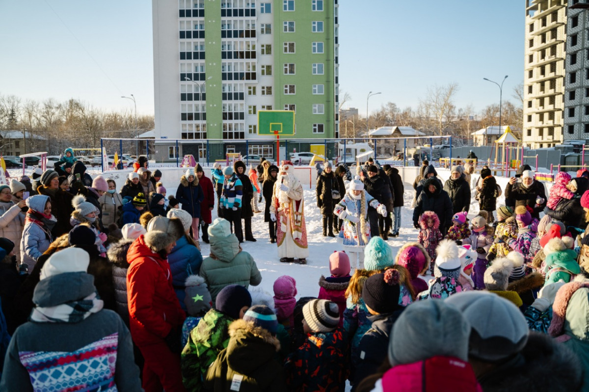 48 праздничных программ «Новый год в каждый двор» пройдут во всех районах Нижнего Новгорода