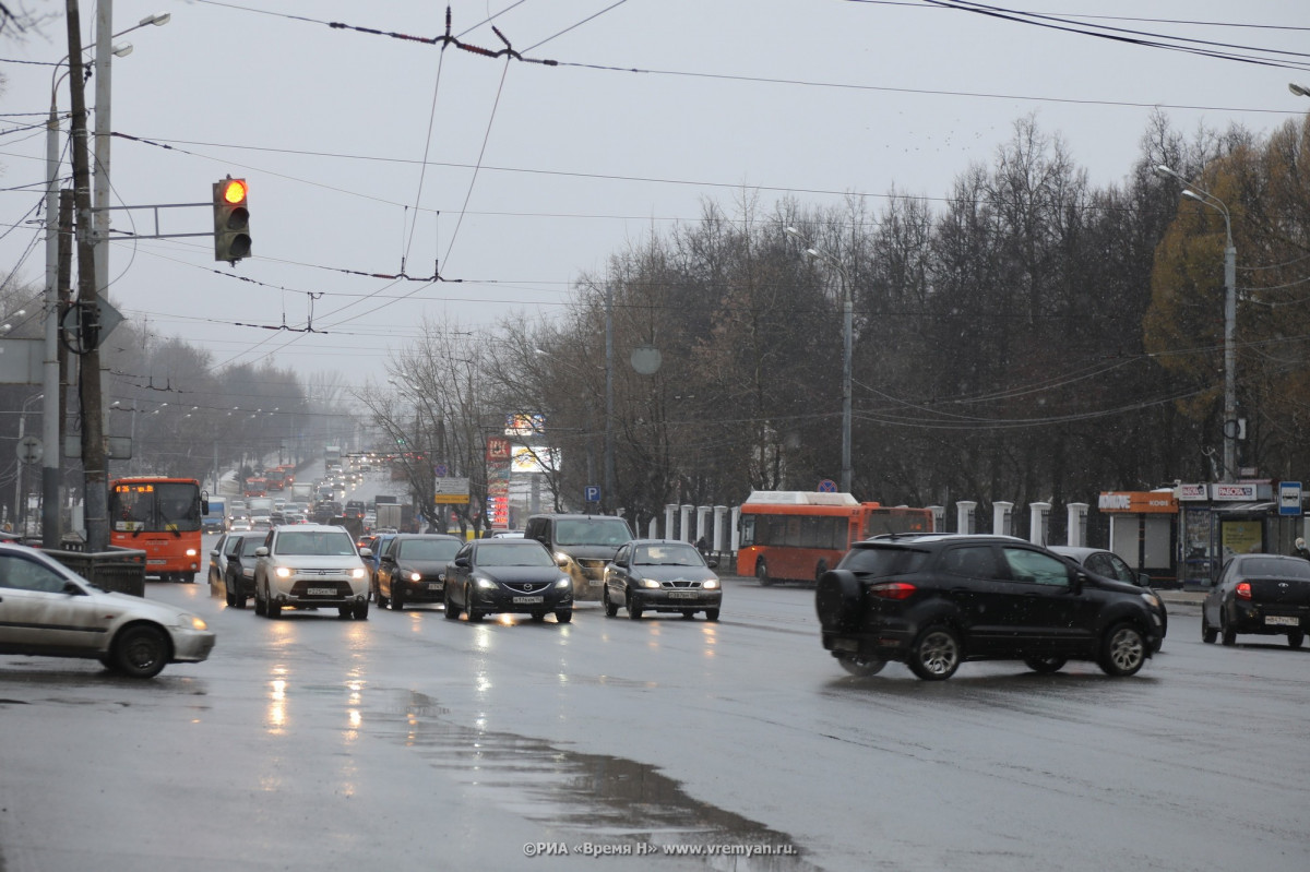 Серьезные пробки образовались в Нижнем Новгороде вечером 16 декабря