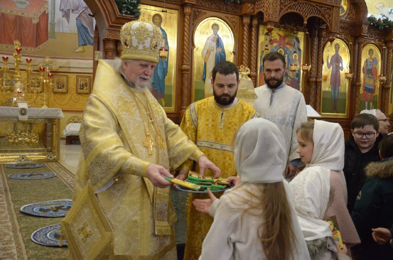 В Дзержинске православные христиане встретили Рождество