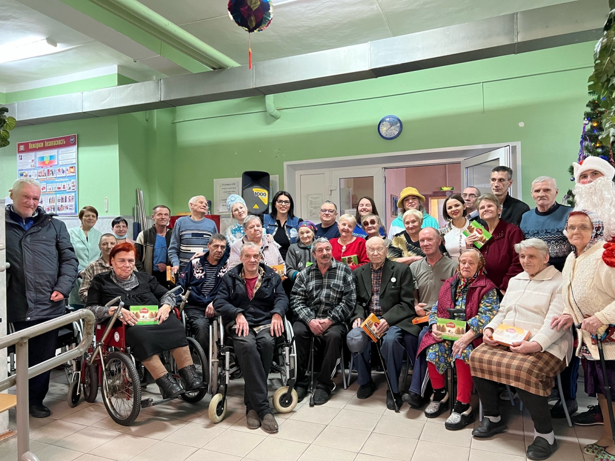 Волонтеры провели 20 новогодних концертов для пожилых людей в нижегородских домах-интернатах