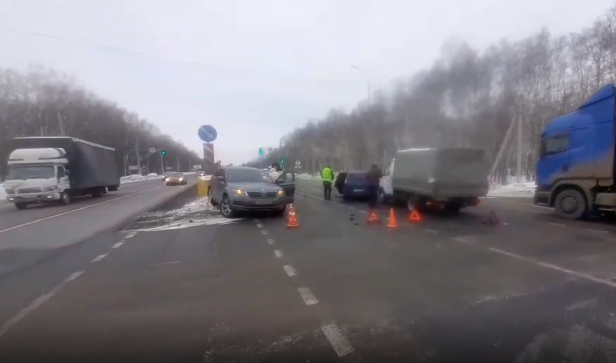 Массовое ДТП случилось на Московском шоссе в Нижнем Новгороде