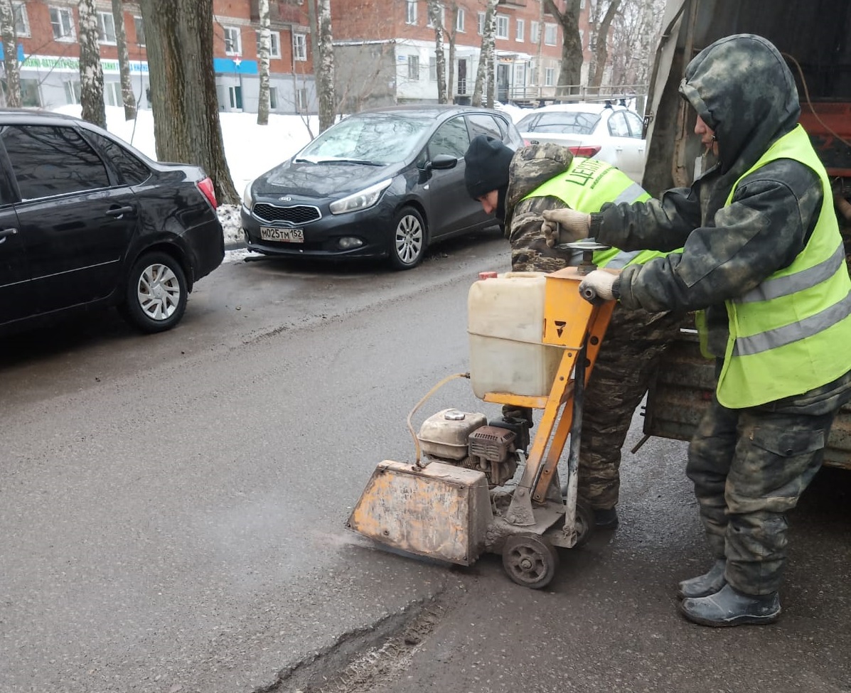 Ямочный ремонт выполнили на пяти улицах Нижегородского района