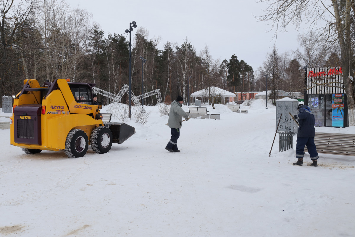 Пример содержания благоустроенных пространств в зимнее время в Дзержинске получил положительную оценку