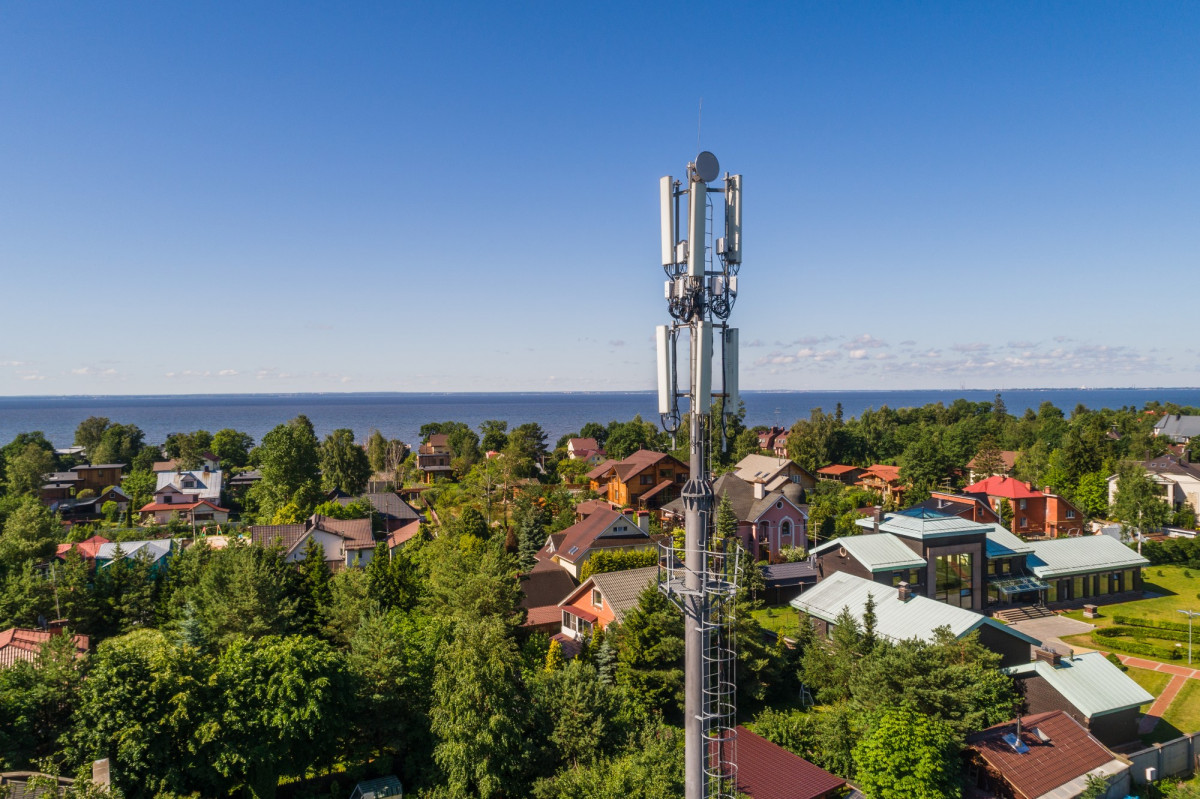 Tele2 модернизировала базовые станций в Нижегородской области: связь стала еще надежнее