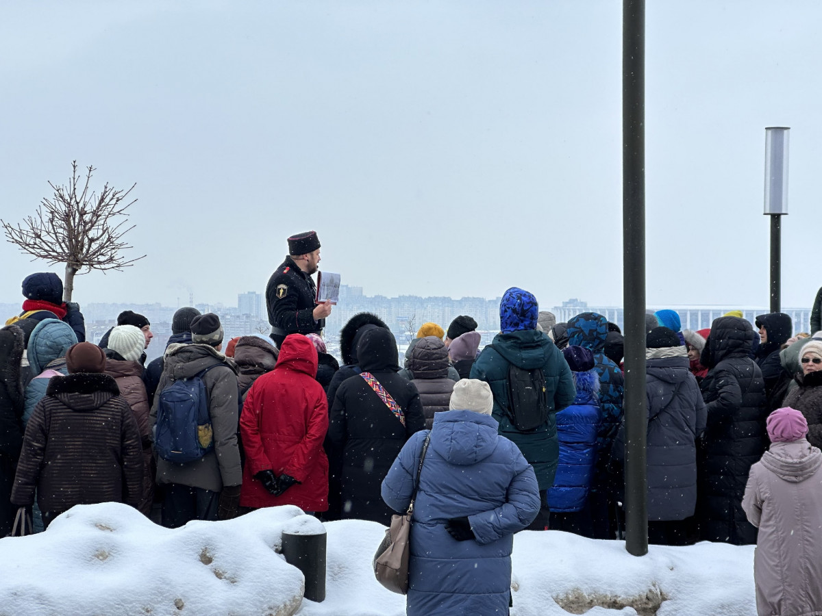 120 человек посетили экскурсию нижегородского городового по набережной Федоровского