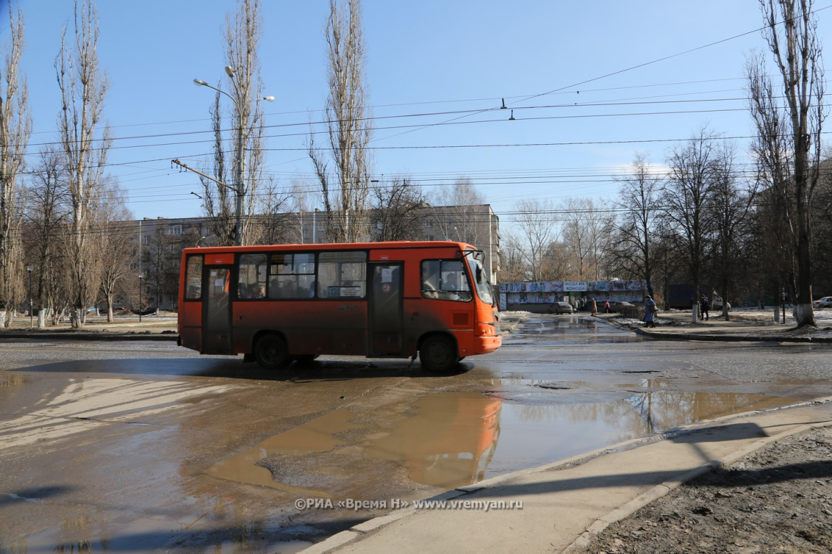 Нижегородских водителей общественного транспорта лишили премий за нарушение правил перевозки