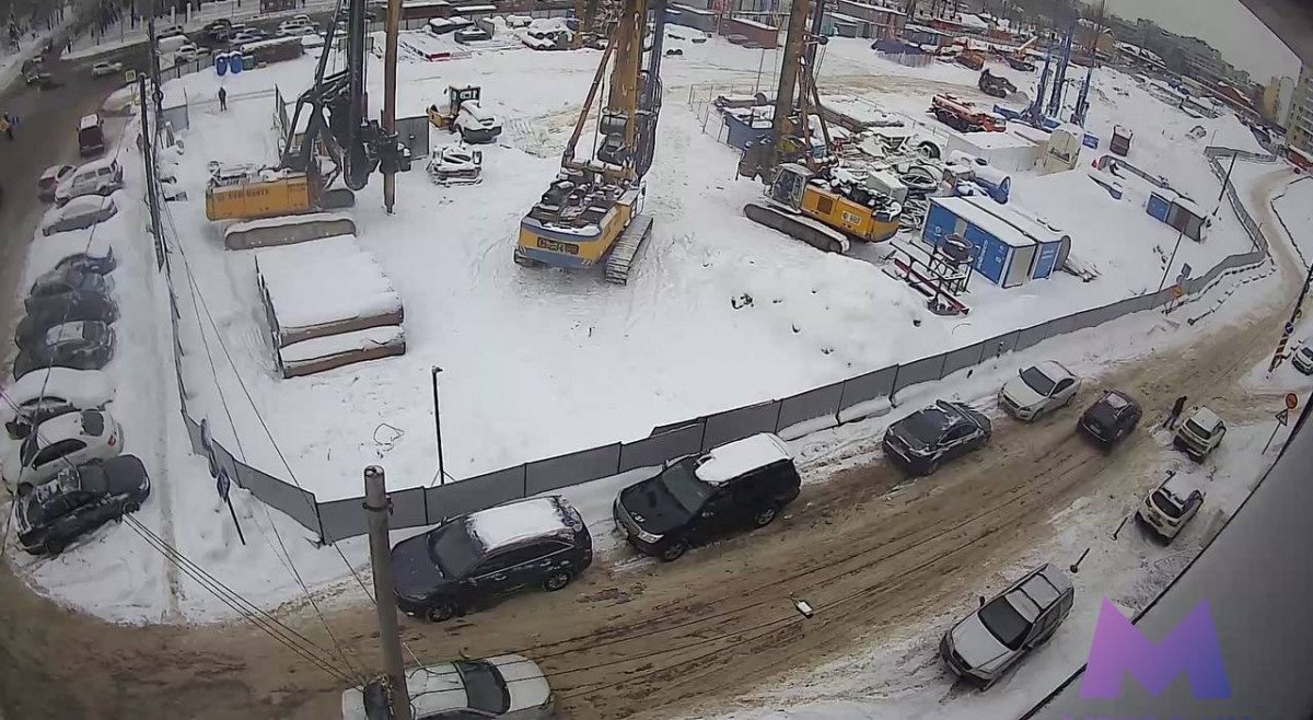 Стартовала подготовка к заливке свай для котлована на площади Сенной