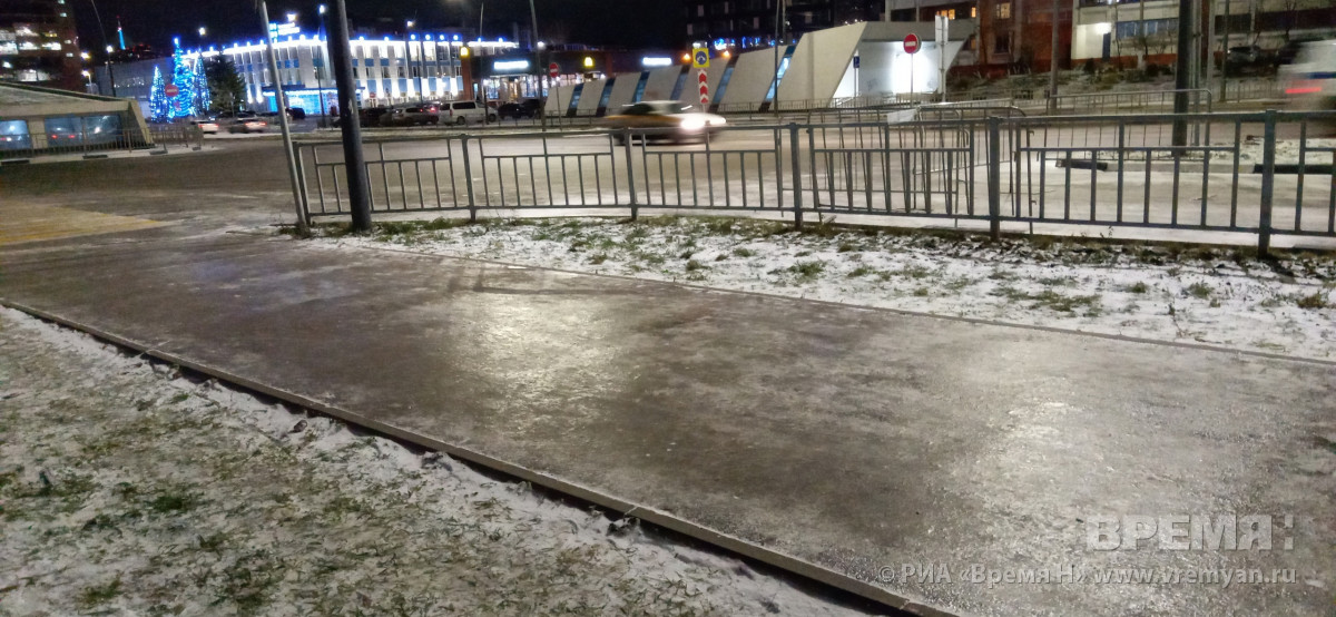 Нижегородцев предупредили о сильном ветре и гололеде в ближайшие часы
