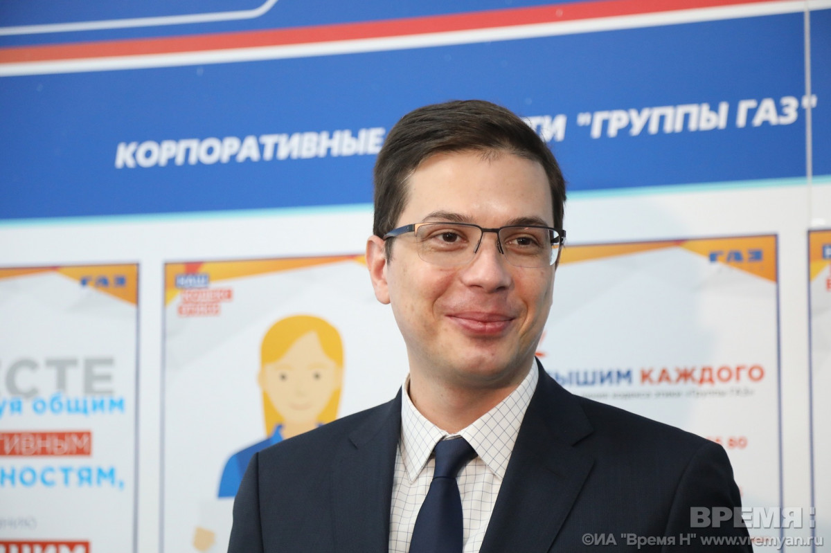 Юрий Шалабаев поздравил с праздником работников ЖКХ