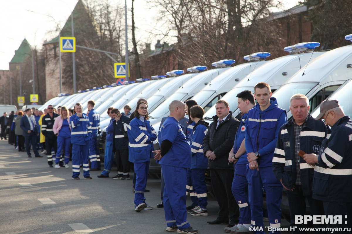 74 машины скорой помощи передали в районы Нижегородской области