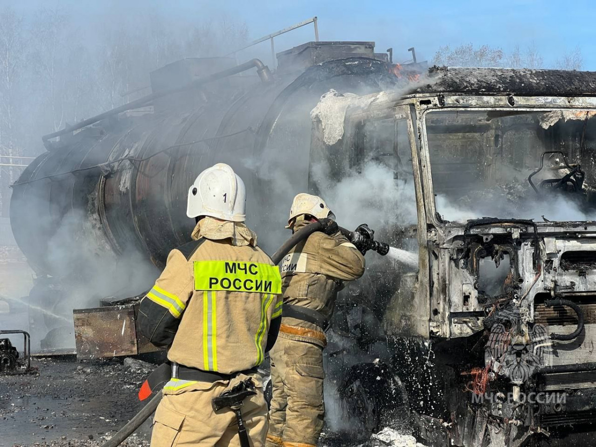 Пострадавший на пожаре в Дзержинске мужчина получил ожоги 50% тела