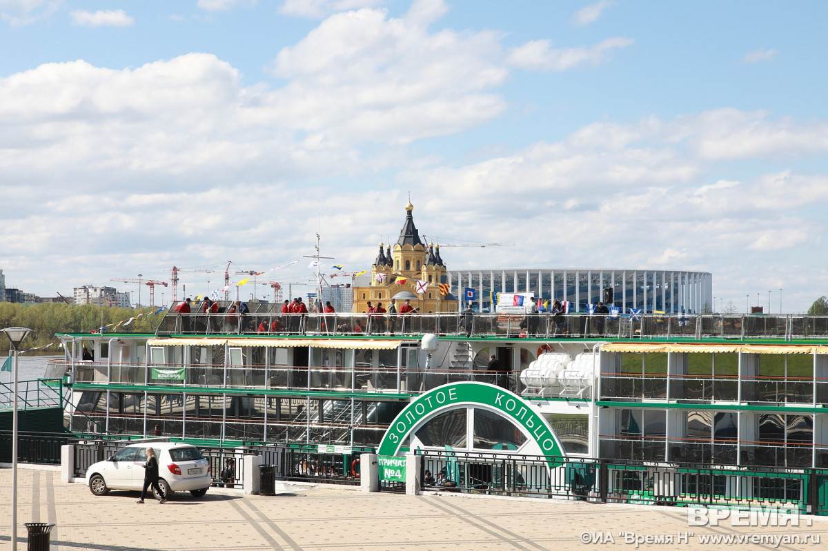 Летний круизный сезон торжественной открыли в Нижнем Новгороде