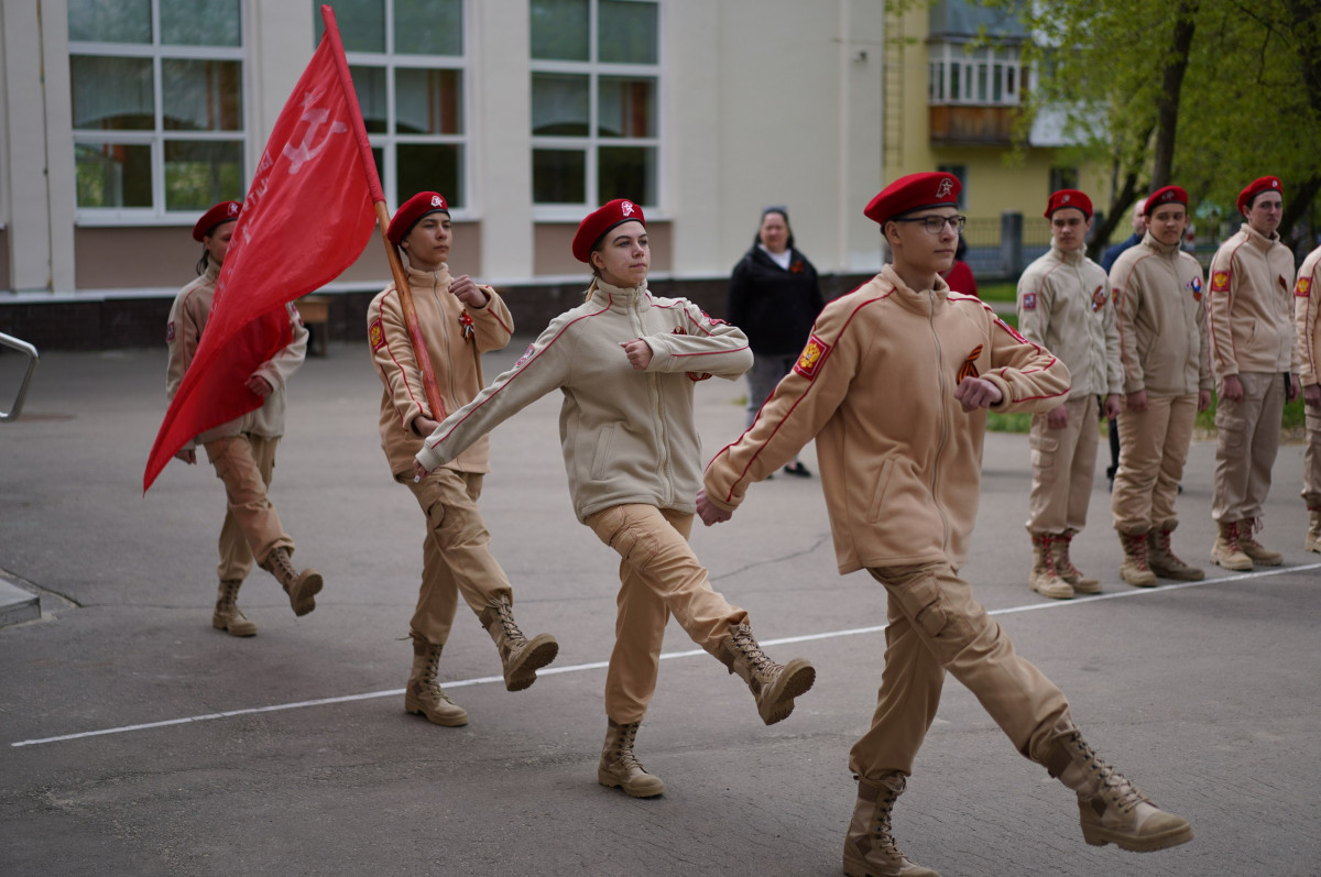 Юнармейский военно-патриотеческий фестиваль «Победа» проходит в Дзержинске