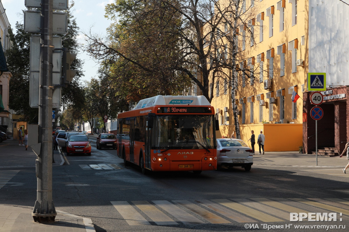 Выпуск автобусов увеличили из-за изменения работы нижегородского троллейбуса №10