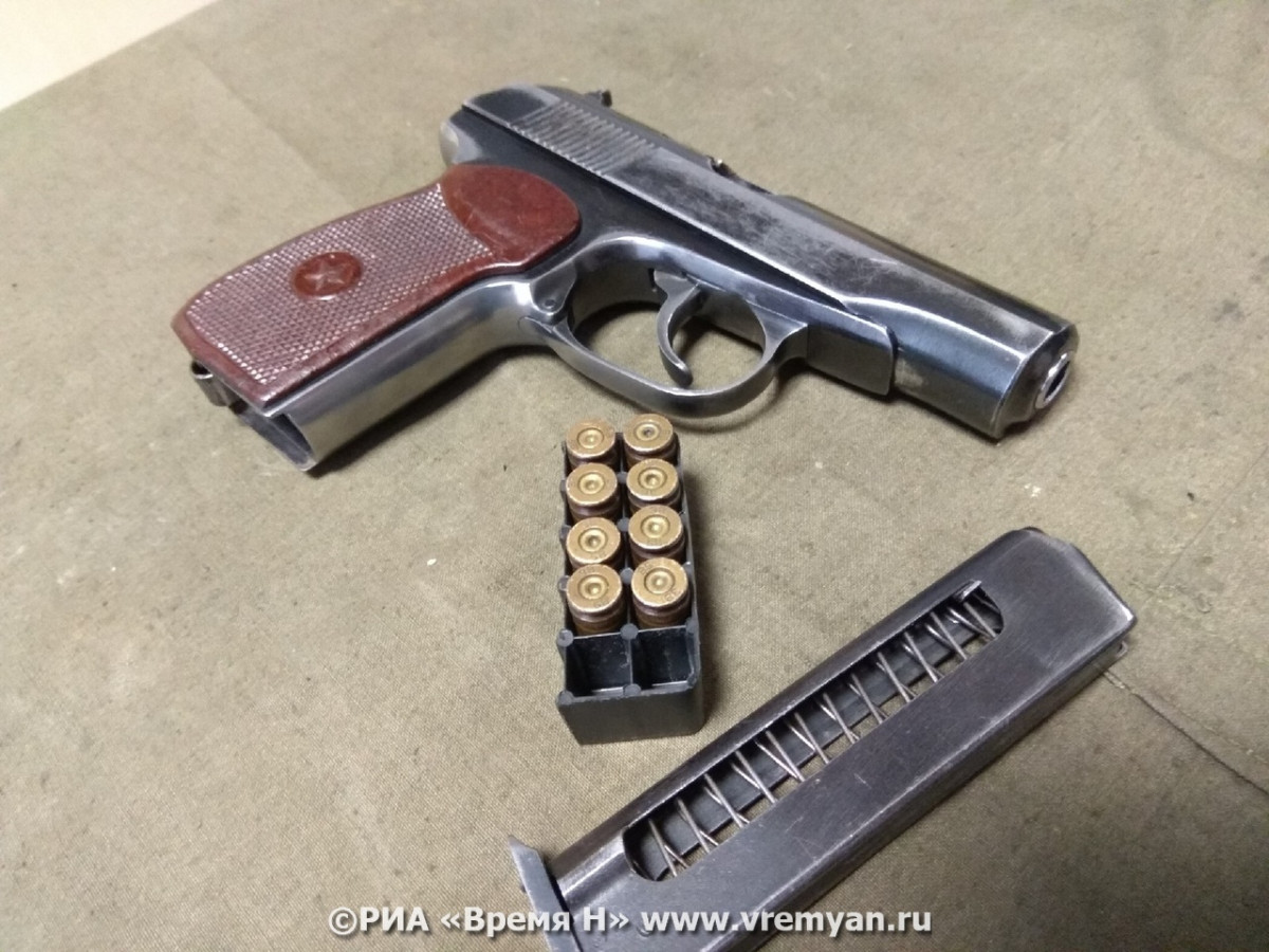 Нижегородский полицейский незаконно изготавливал оружие у себя в мастерской