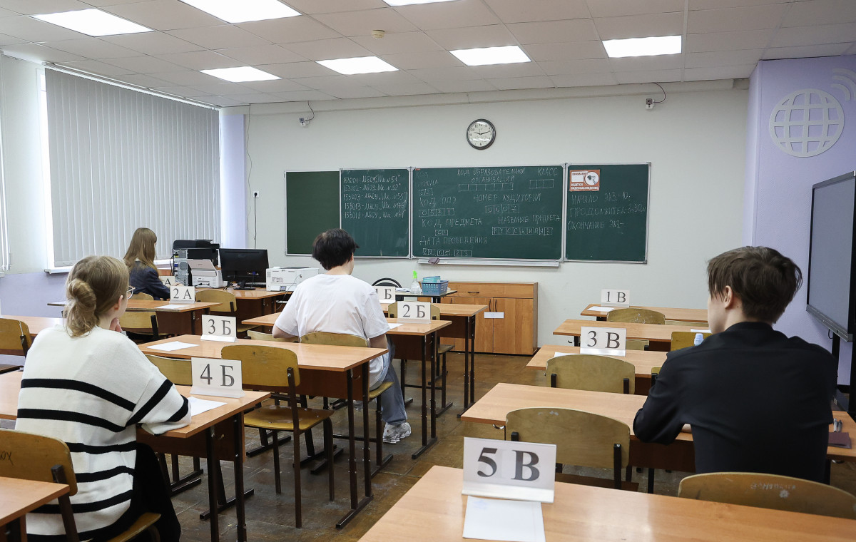 6113 выпускников сдают единый государственный экзамен по русскому языку в Нижнем Новгороде