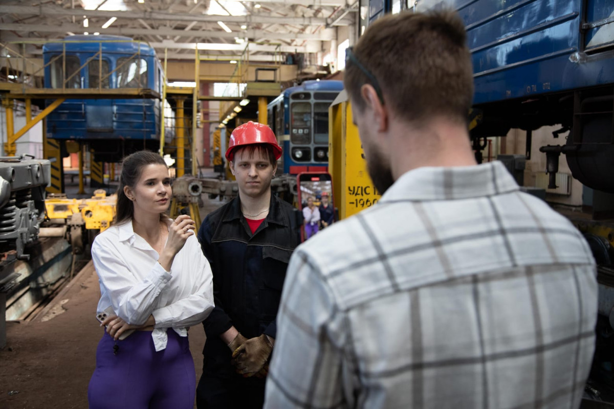 Специалисты нижегородского метро поделились опытом создания роликов о своей работе