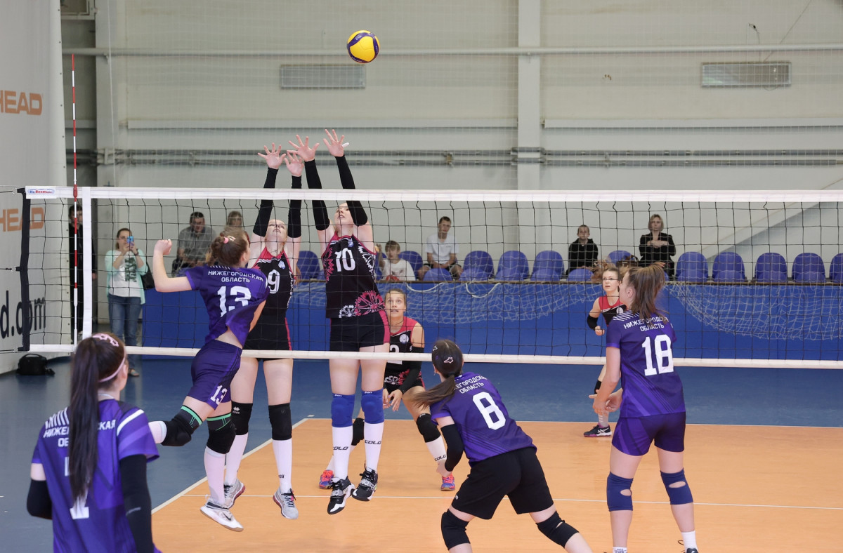 Международный волейбольный турнир стартовал в Нижнем Новгороде