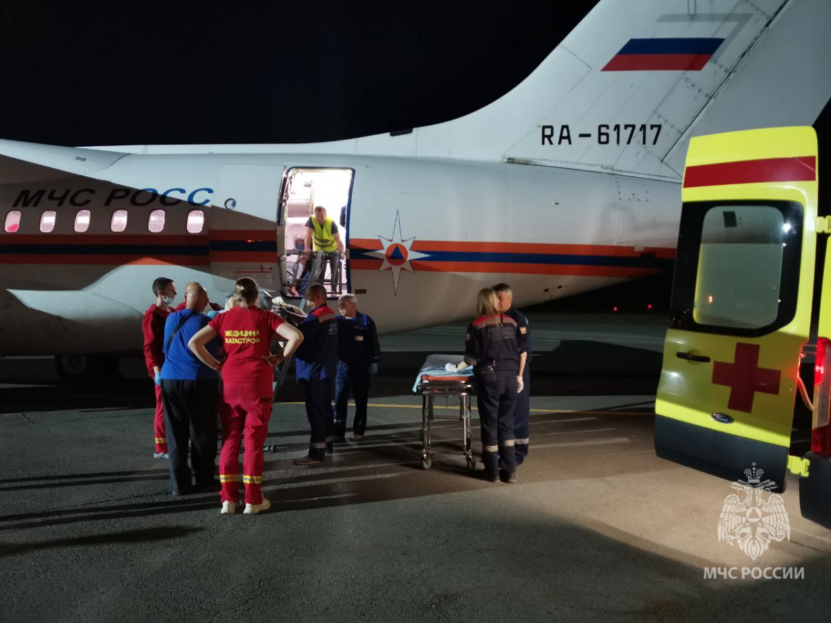 Опубликовано видео прибытия спецборта с тяжелобольными в Нижний Новгород