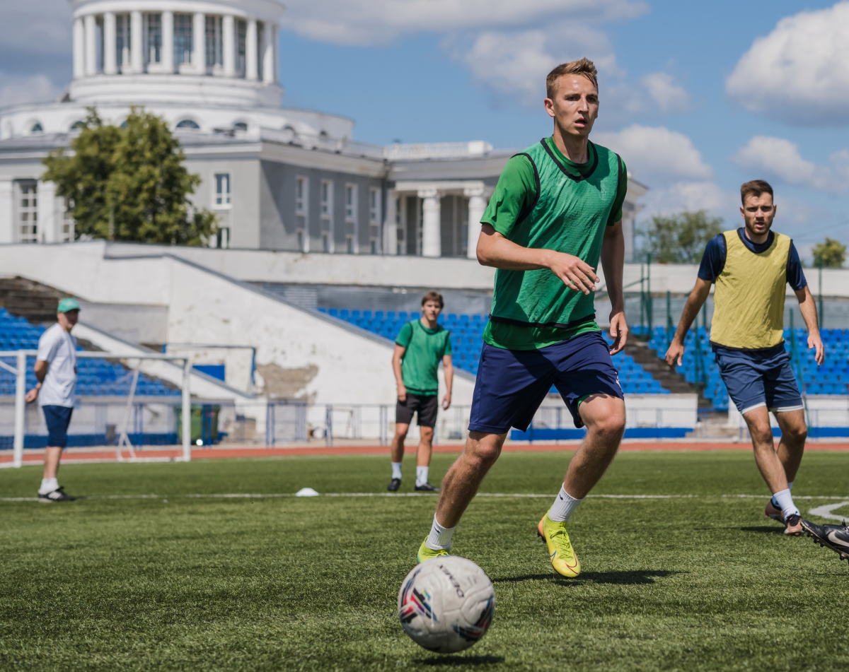 Дзержинский «Химик» готовится к новому футбольному сезону