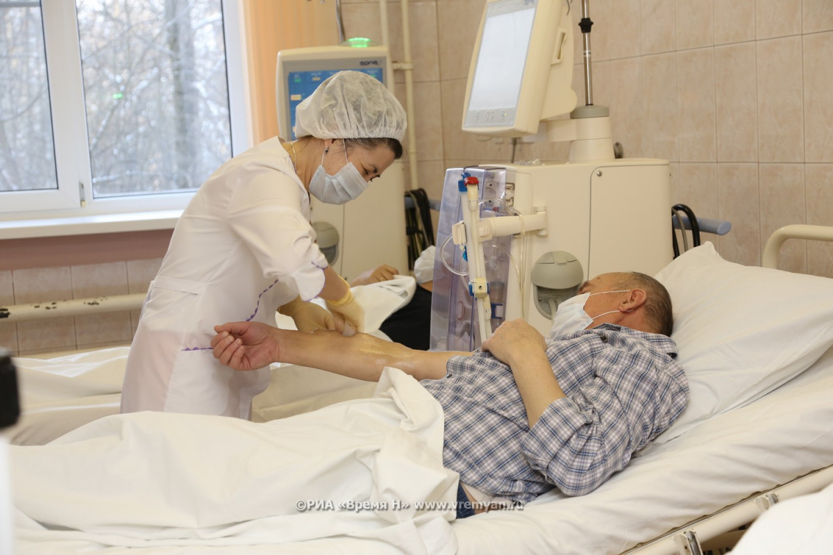 Гадюка укусила оператора очистных сооружений в Володарском районе