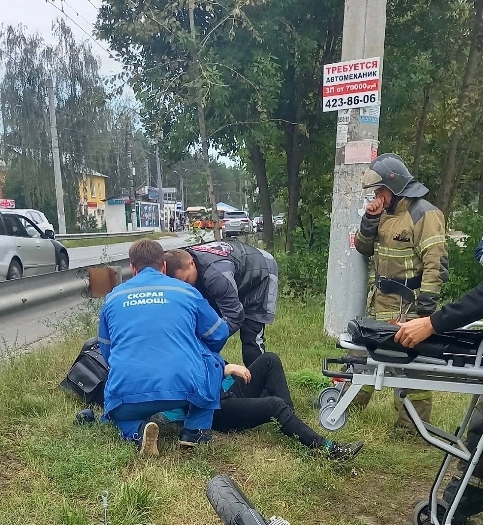 Мотоциклист серьезно пострадал в ДТП в Нижнем Новгороде