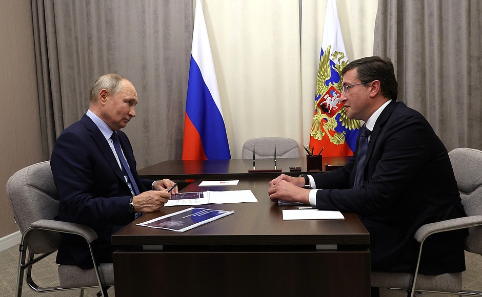 Владимир Путин: Нижегородская область развивается хорошими темпами