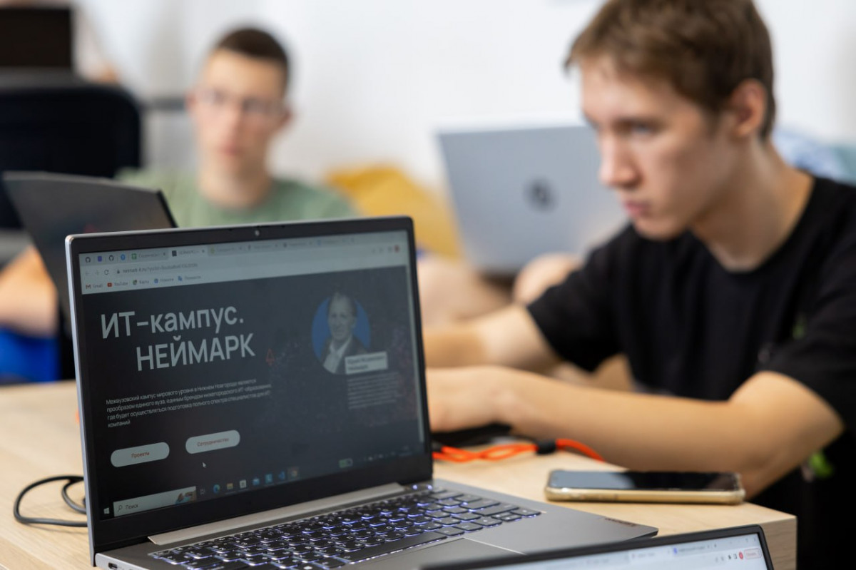 Эксперт ИТ-кампуса «НЕЙМАРК» расскажет о роли олимпиад по программированию в построении ИТ-карьеры