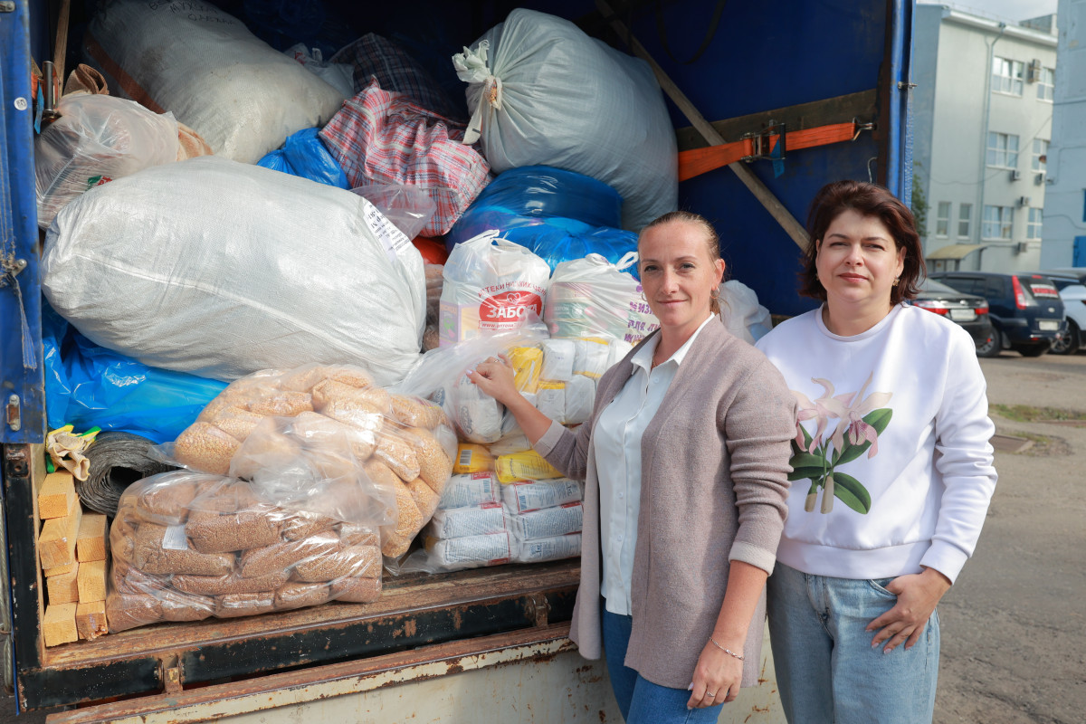 Женщины Дзержинска направили гуманитарный груз в Луганскую Народную Республику