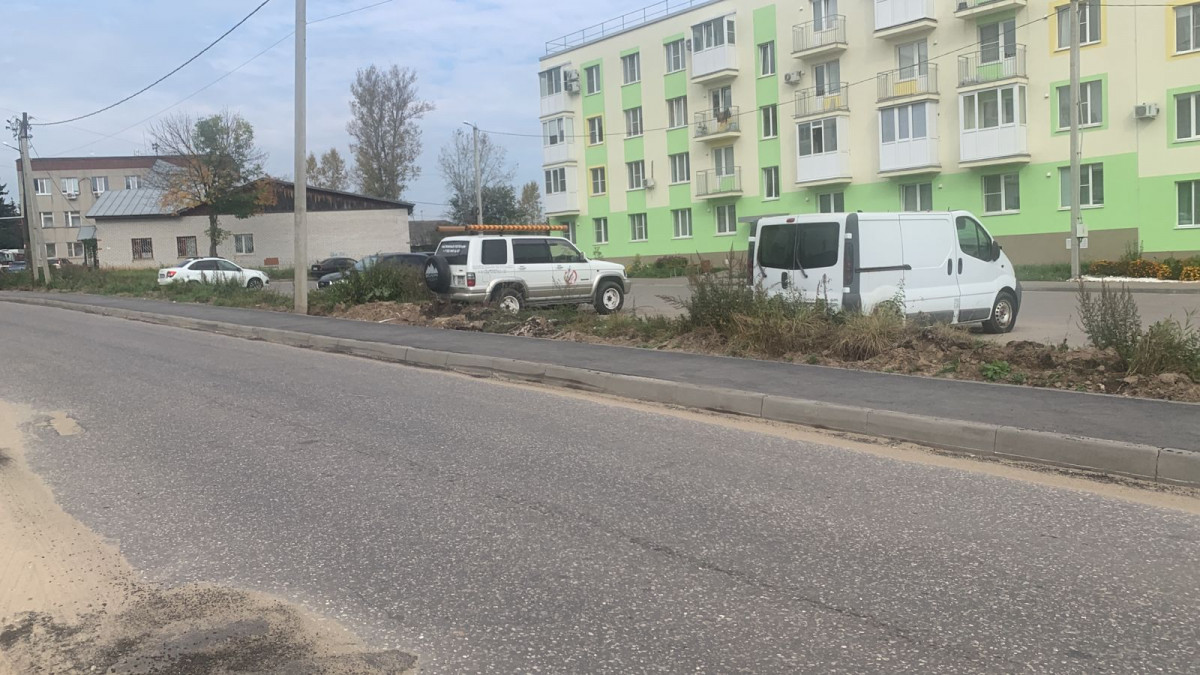 Новый тротуар появился в поселке Новинки в рамках проекта «Вам решать!»