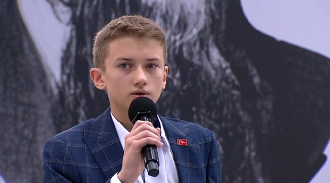Нижегородский школьник, прочитавший стихи Путину, получил приглашение в «Литературную мастерскую Захара Прилепина»
