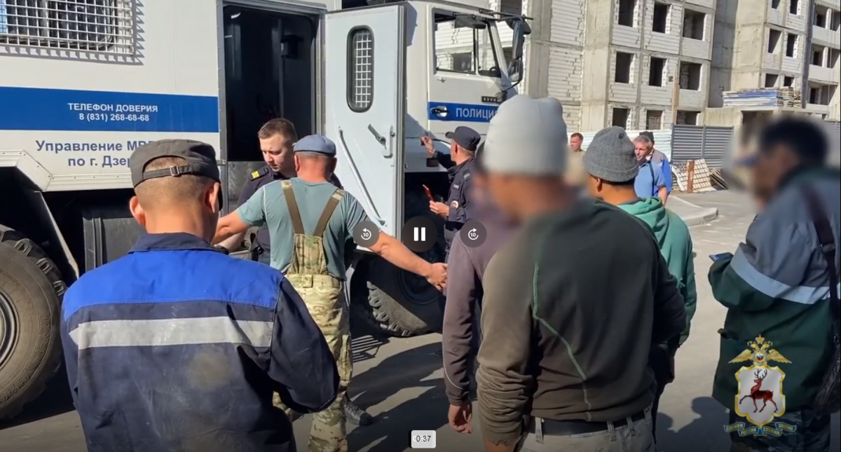 80 мигрантов задержали стражи порядка в ходе рейда в Дзержинске