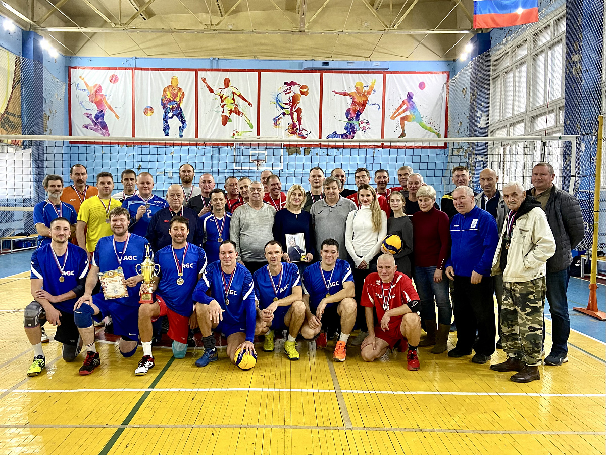 Турнир по волейболу памяти Максима Кузнецова состоялся в Нижнем Новгороде