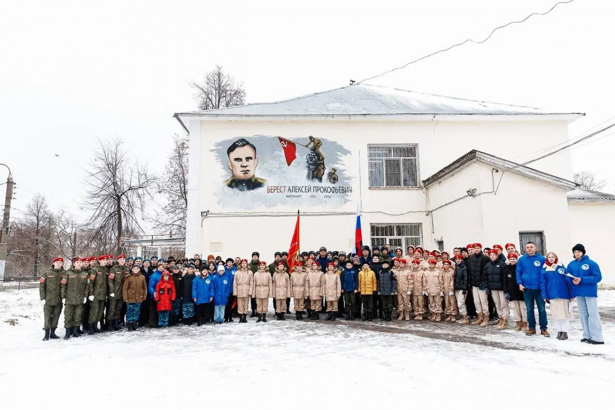 Граффити в честь ветерана Алексея Береста открыли в Нижнем Новгороде
